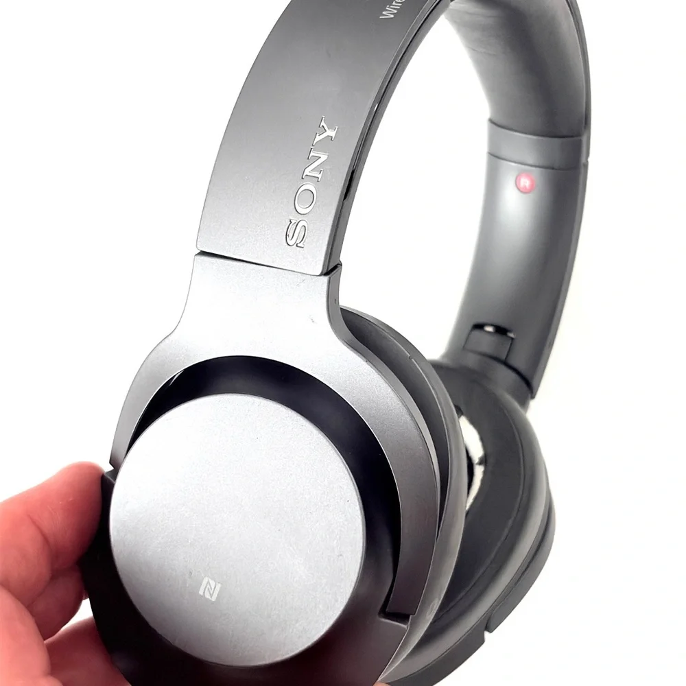 SONY WH900 Over-Ear Noise Canceling Headphones